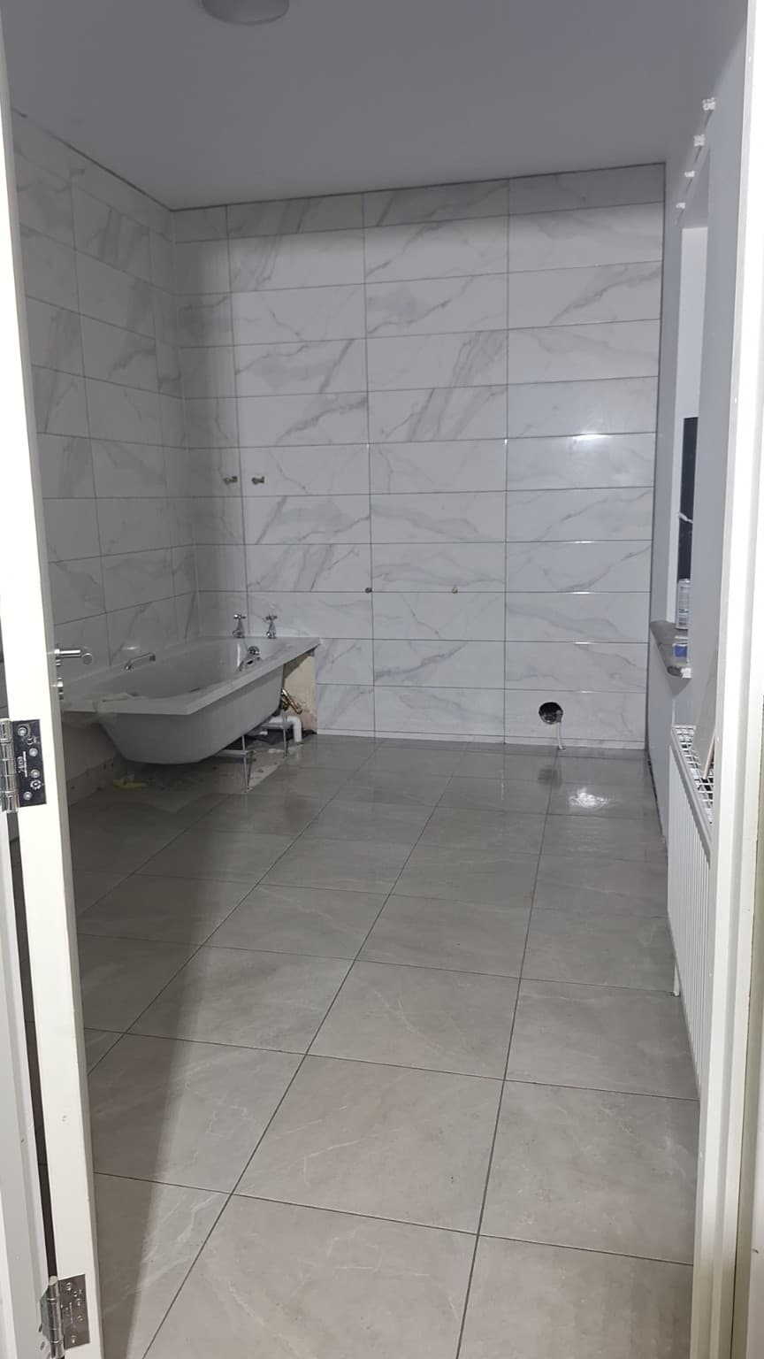 Luxury bathroom completed by O'Donnell Tiling